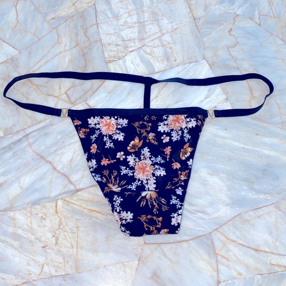 New V-String Very Sexy Thong Panty Satin Floral Print New Satin Silky XL